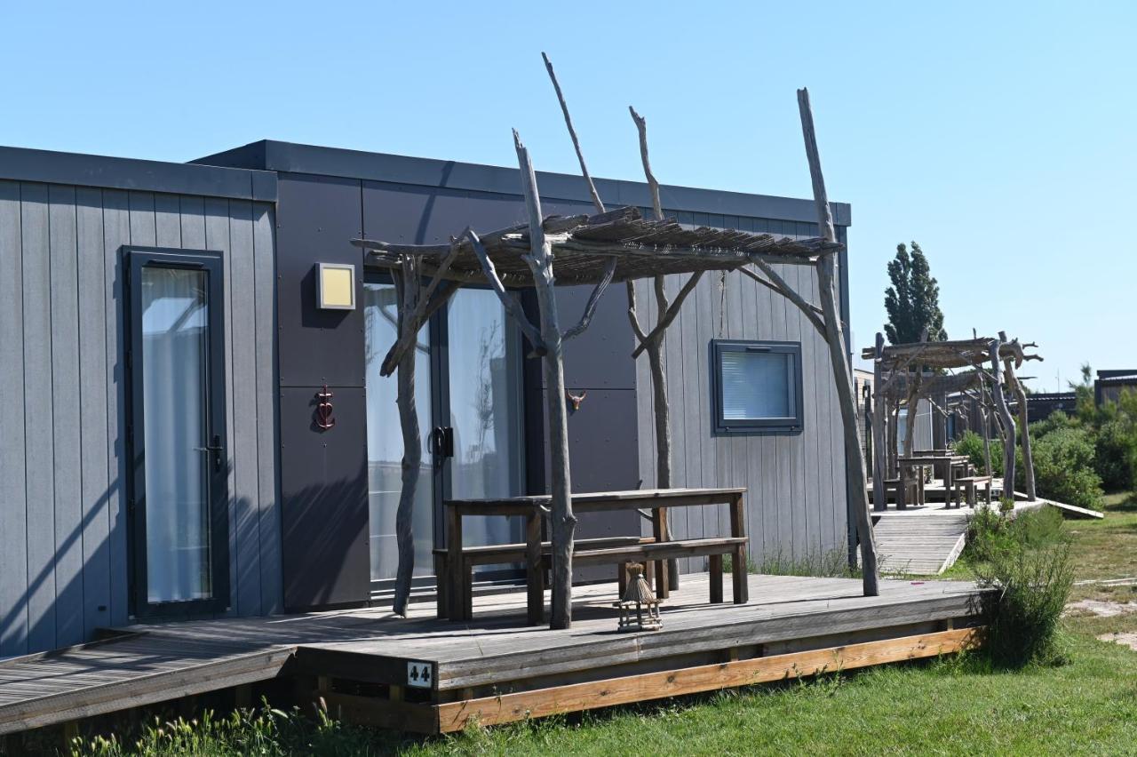 Camping Les Bois Flottes Салон-дьо-Жиро Екстериор снимка